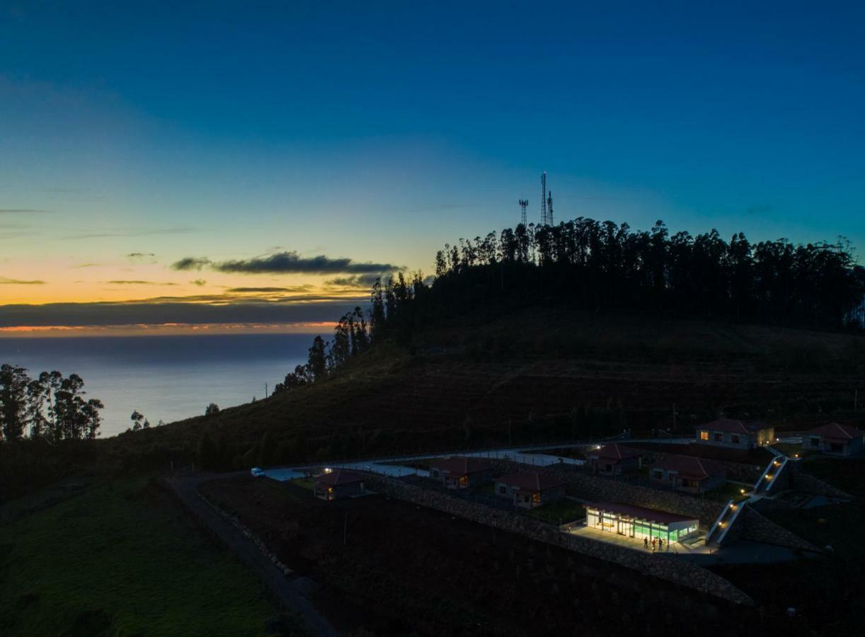 Rochão Village Calheta  Esterno foto